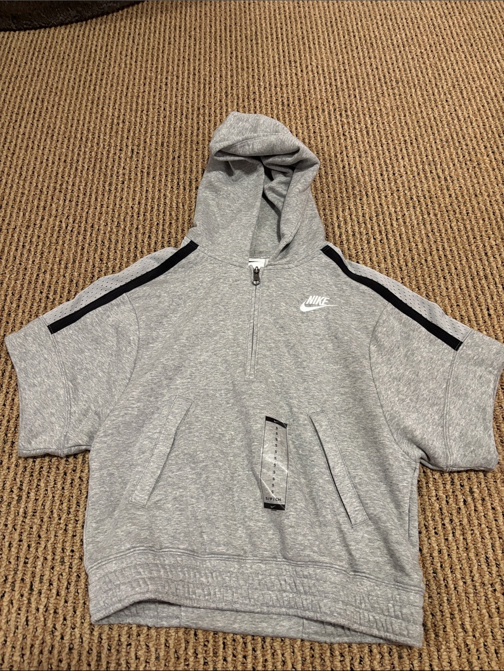 Nike Gray Short-Sleeve Pullover Hoodie with Black Accent NWOT